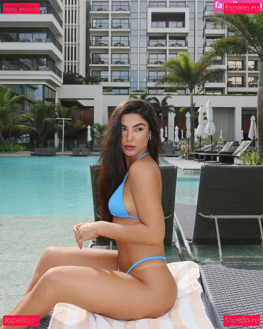 Gabriela Versiani Onlyfans Photo Gallery 