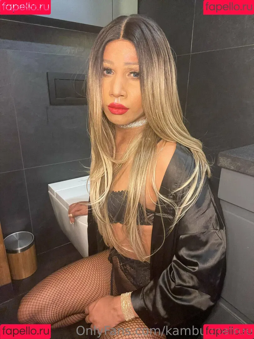 kambuchafree Onlyfans Photo Gallery 