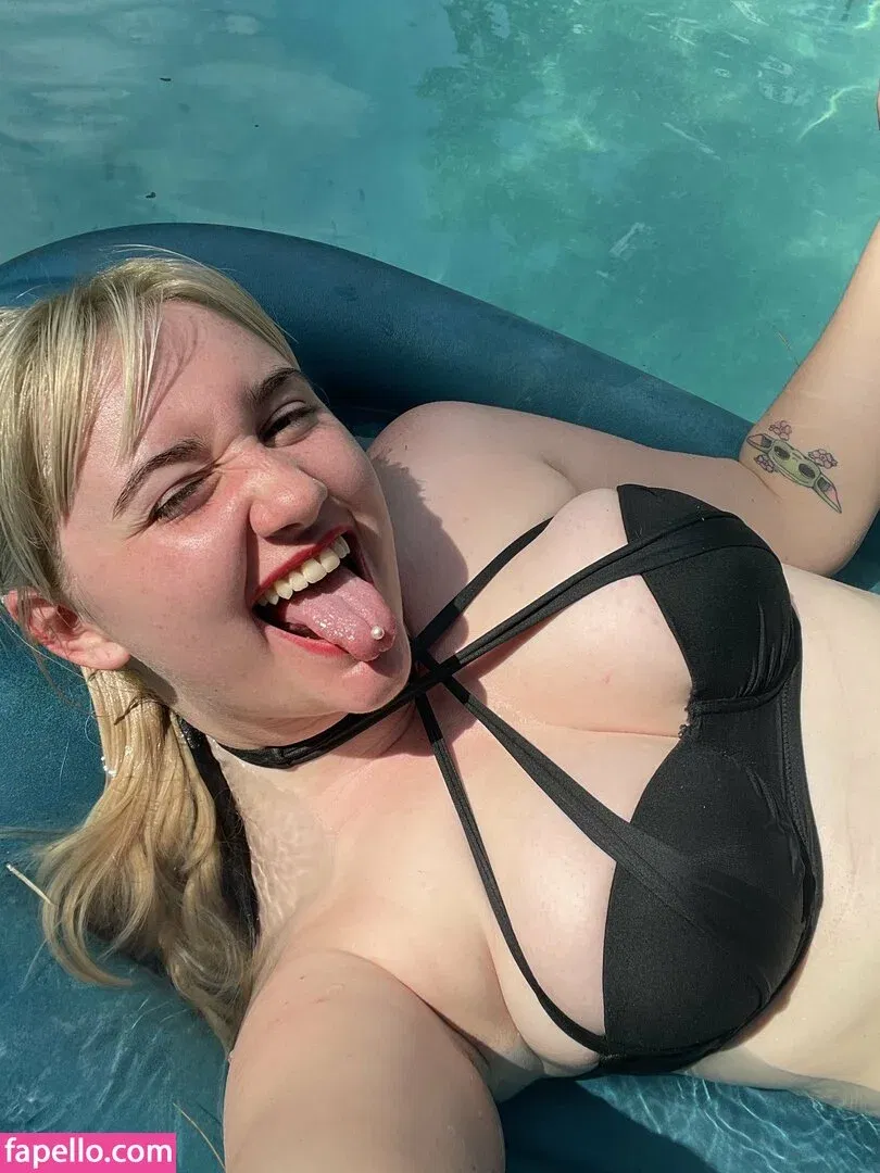 thatkinkything Onlyfans Photo Gallery 