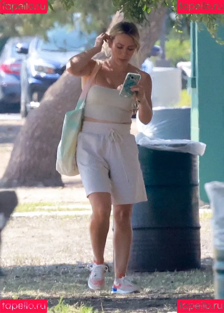 Hilary Duff Onlyfans Photo Gallery 