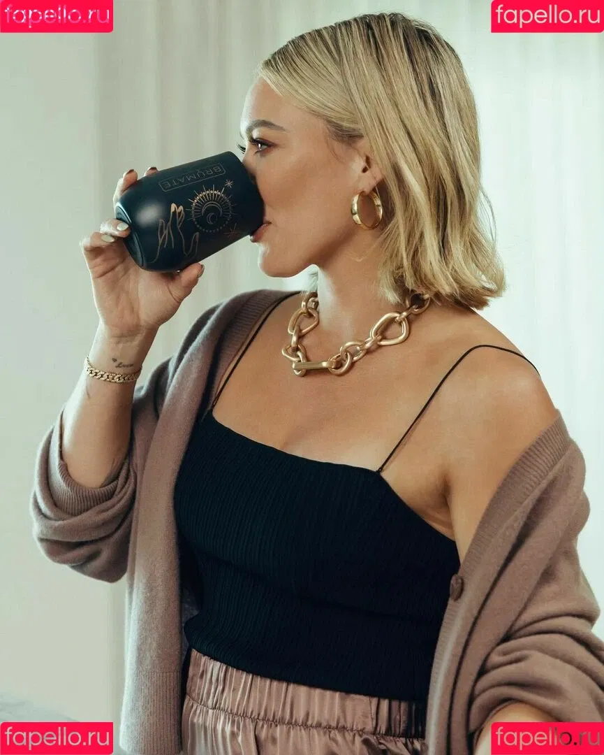 Hilary Duff Onlyfans Photo Gallery 