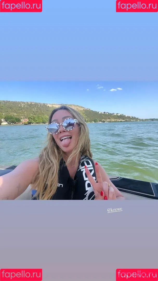 Hilary Duff Onlyfans Photo Gallery 