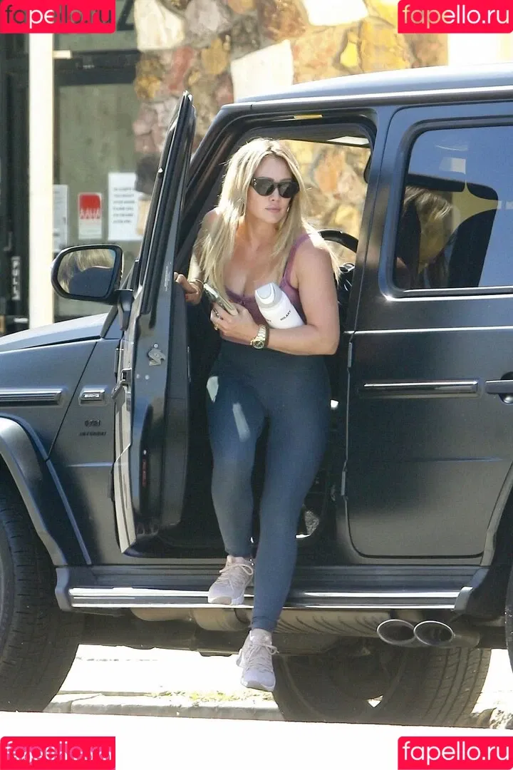 Hilary Duff Onlyfans Photo Gallery 