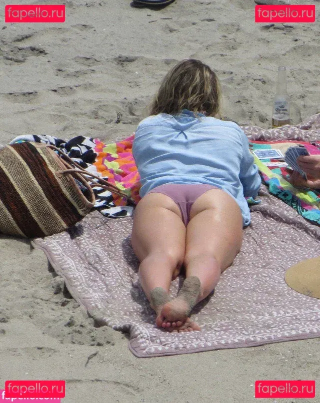 Hilary Duff Onlyfans Photo Gallery 