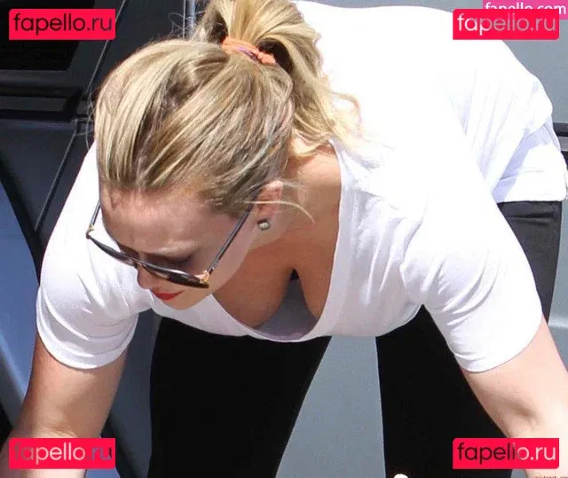 Hilary Duff Onlyfans Photo Gallery 