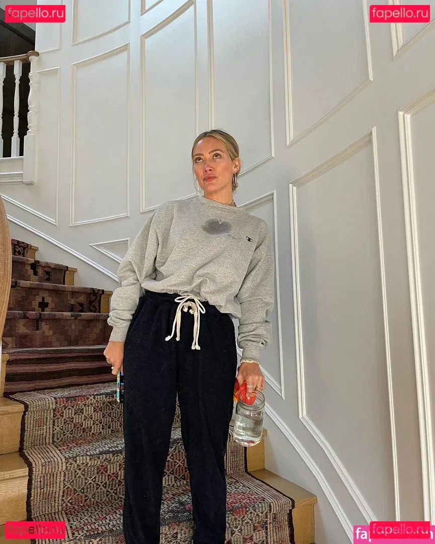 Hilary Duff Onlyfans Photo Gallery 