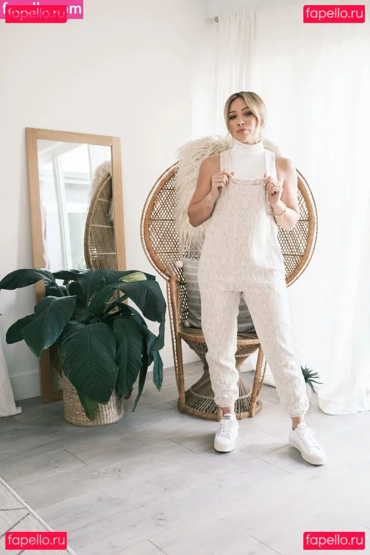 Hilary Duff Onlyfans Photo Gallery 