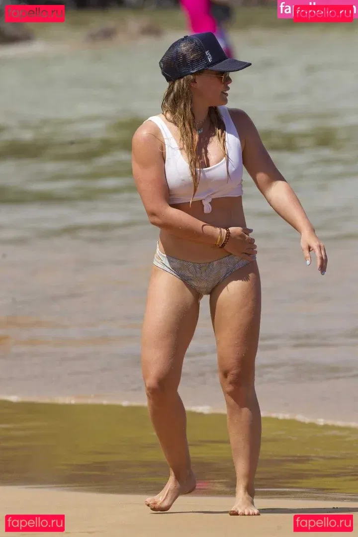 Hilary Duff Onlyfans Photo Gallery 