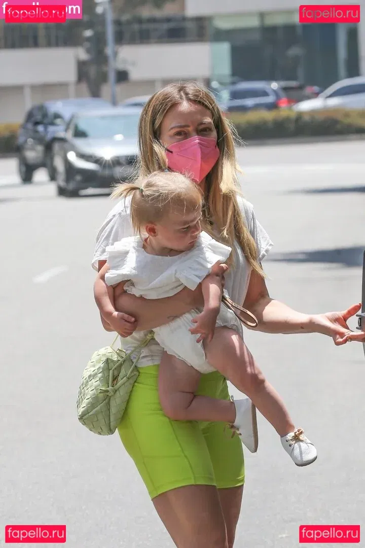 Hilary Duff Onlyfans Photo Gallery 