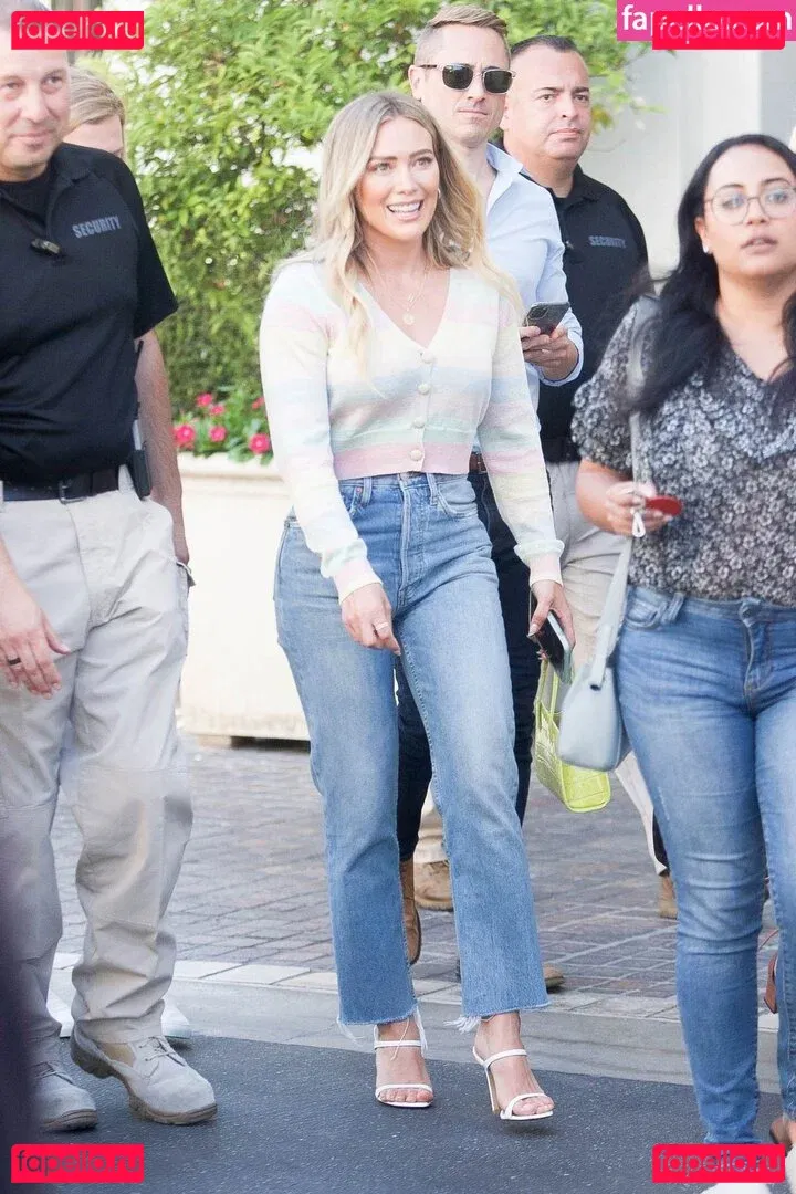 Hilary Duff Onlyfans Photo Gallery 