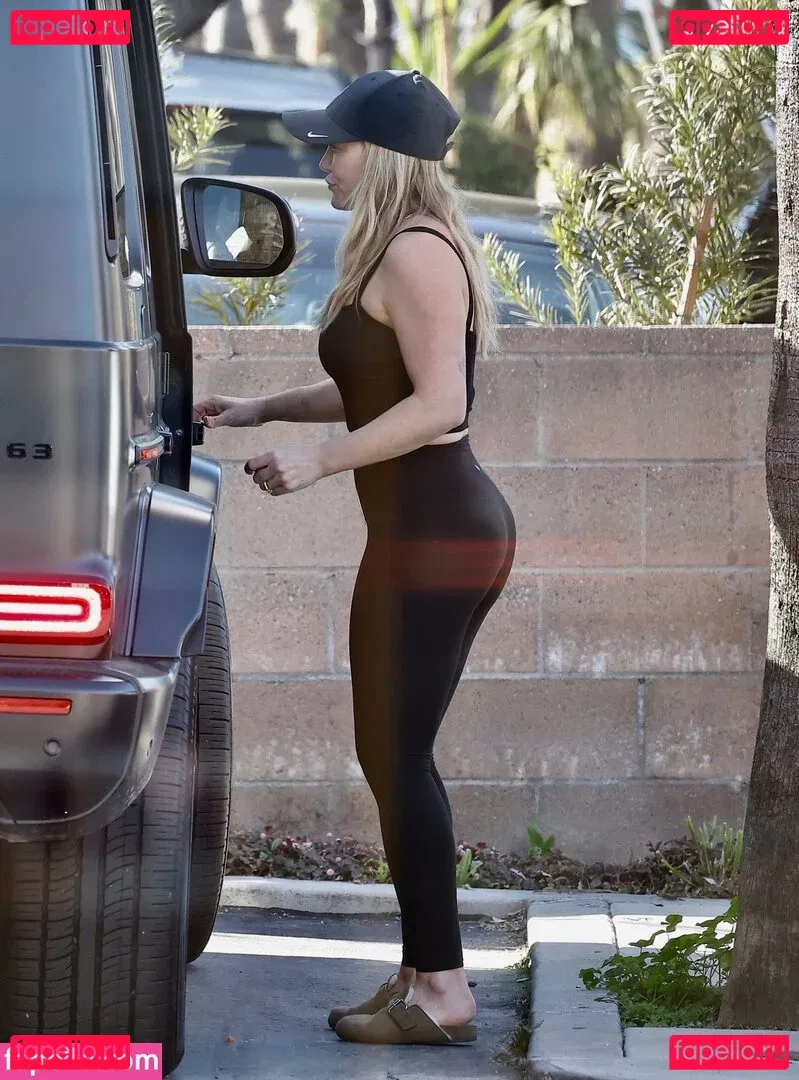 Hilary Duff Onlyfans Photo Gallery 