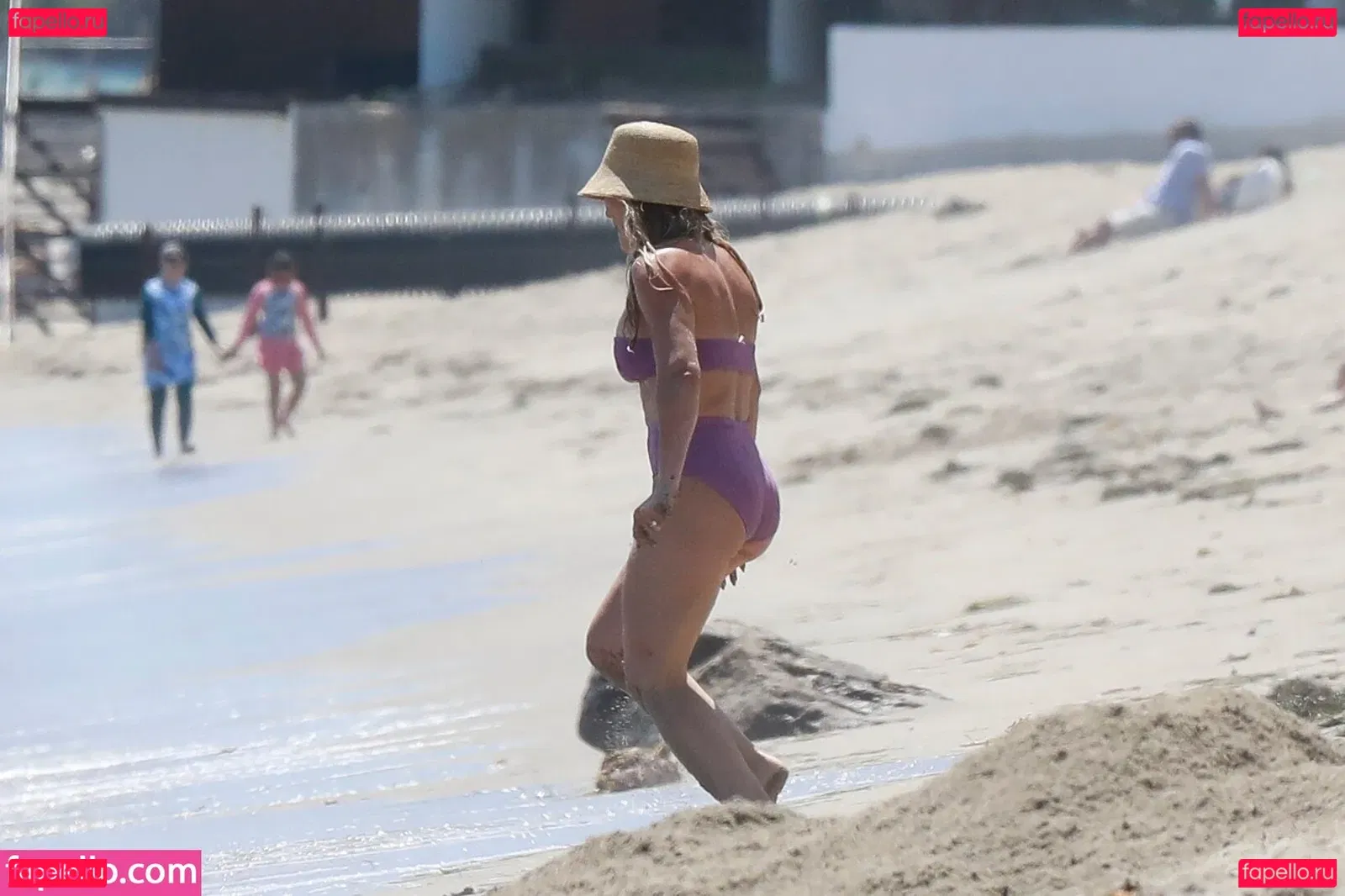 Hilary Duff Onlyfans Photo Gallery 