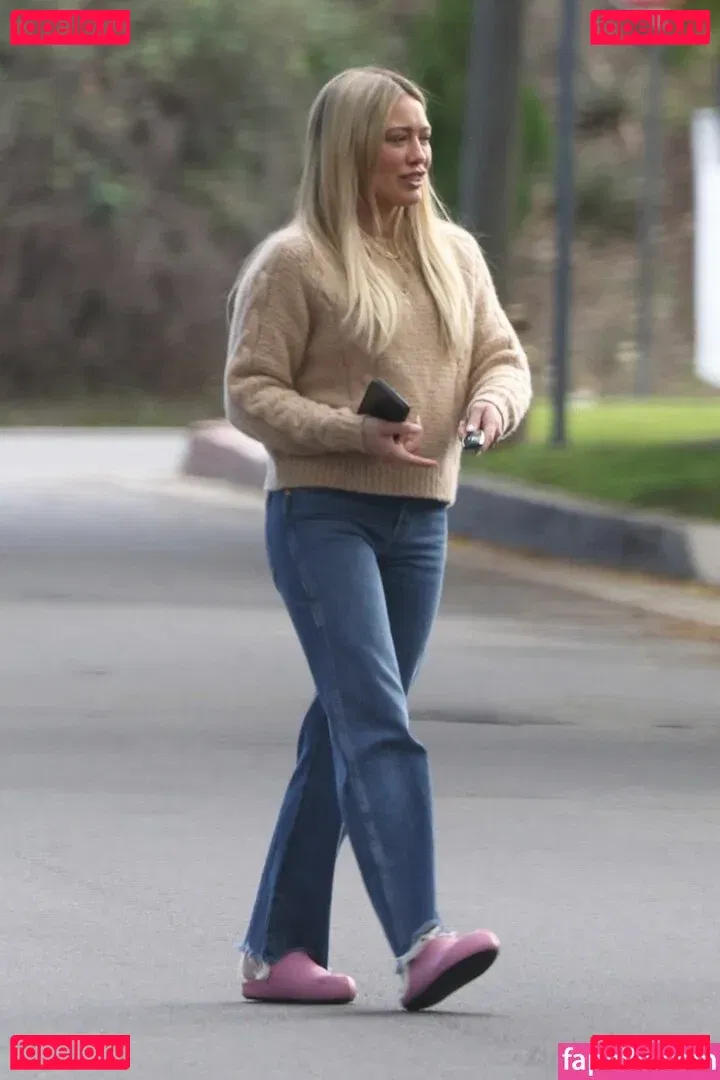 Hilary Duff Onlyfans Photo Gallery 