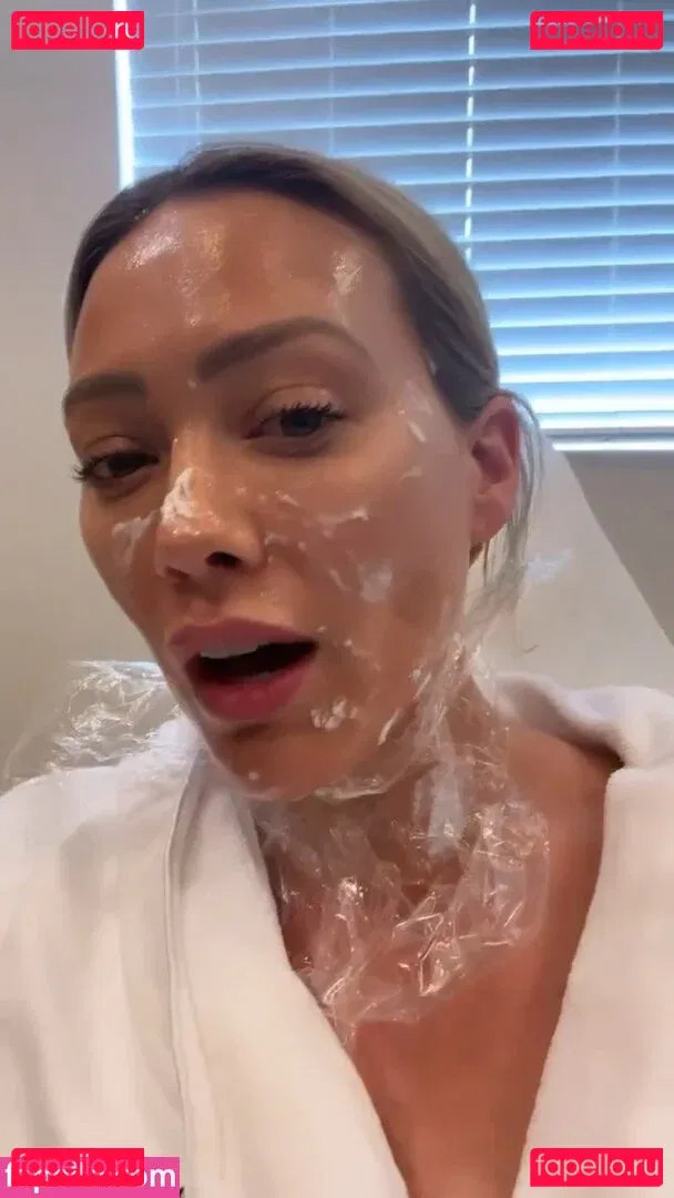 Hilary Duff Onlyfans Photo Gallery 