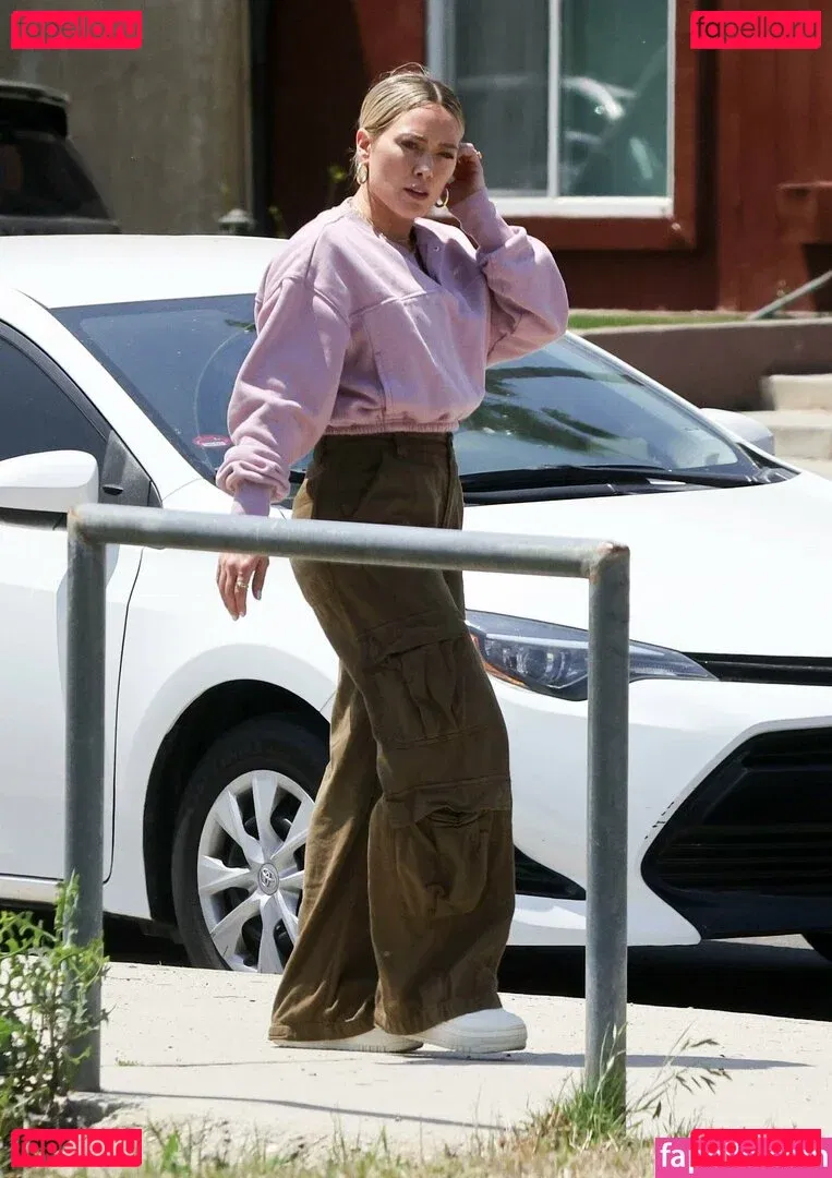 Hilary Duff Onlyfans Photo Gallery 