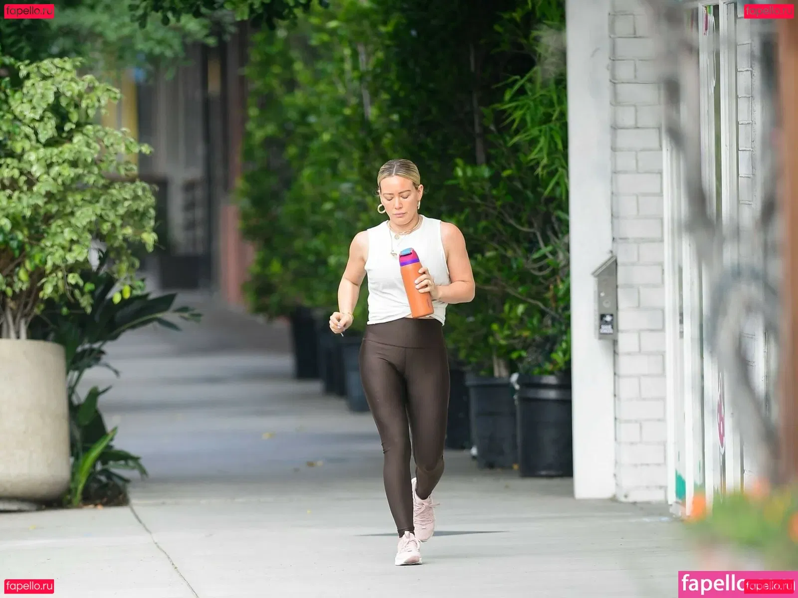 Hilary Duff Onlyfans Photo Gallery 