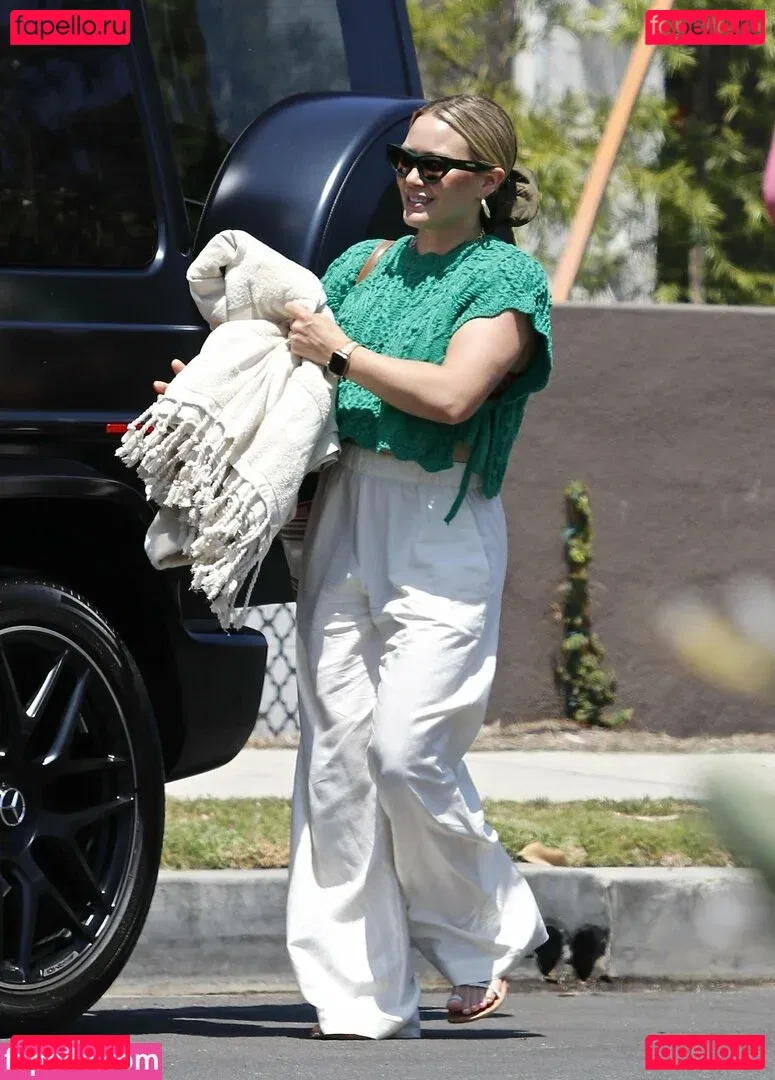 Hilary Duff Onlyfans Photo Gallery 