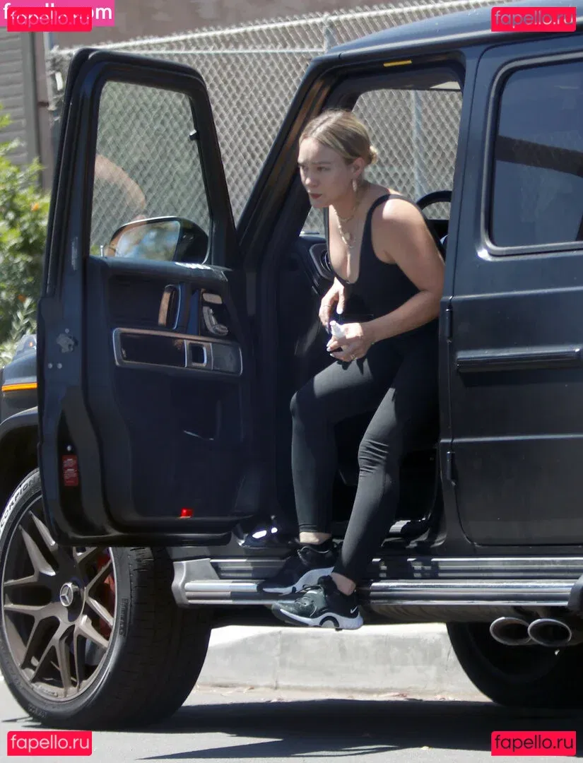 Hilary Duff Onlyfans Photo Gallery 