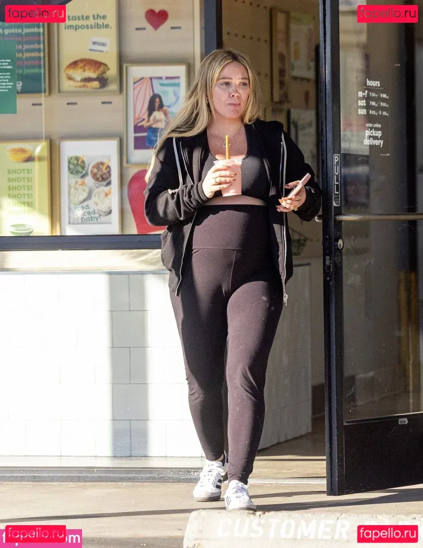 Hilary Duff Onlyfans Photo Gallery 