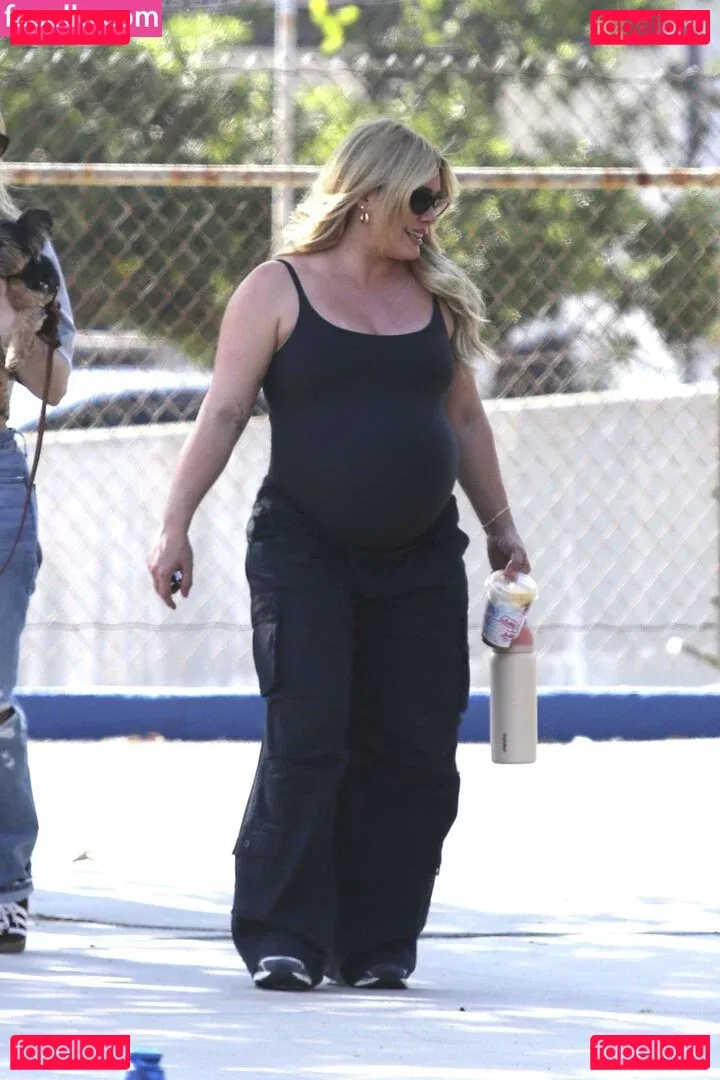 Hilary Duff Onlyfans Photo Gallery 