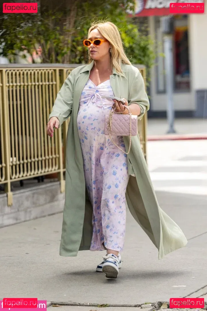 Hilary Duff Onlyfans Photo Gallery 