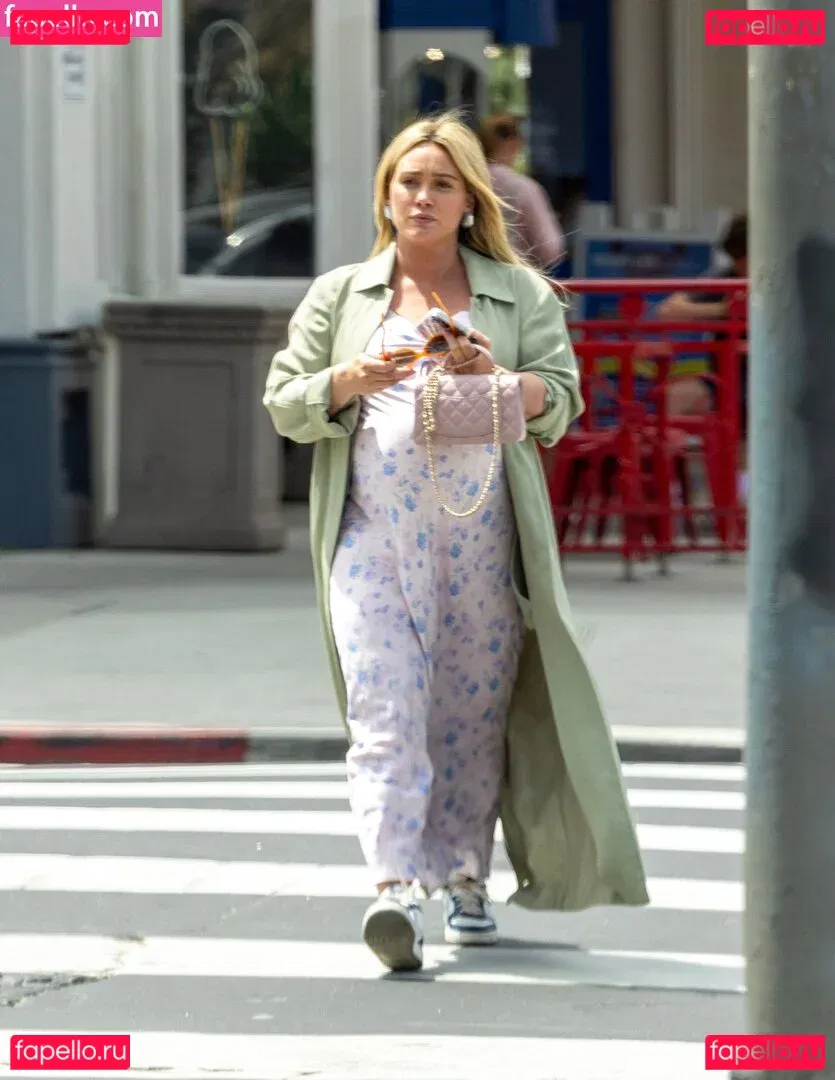 Hilary Duff Onlyfans Photo Gallery 