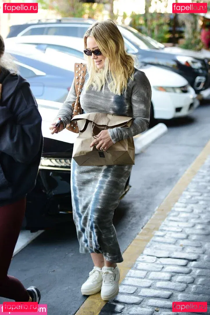 Hilary Duff Onlyfans Photo Gallery 