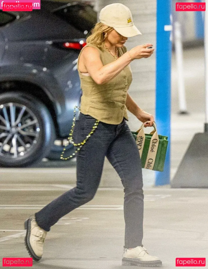 Hilary Duff Onlyfans Photo Gallery 