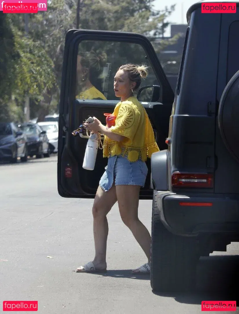 Hilary Duff Onlyfans Photo Gallery 