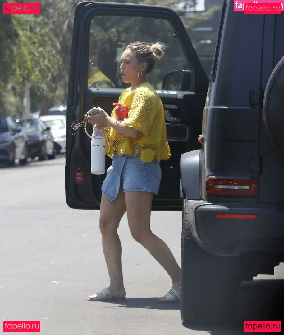 Hilary Duff Onlyfans Photo Gallery 