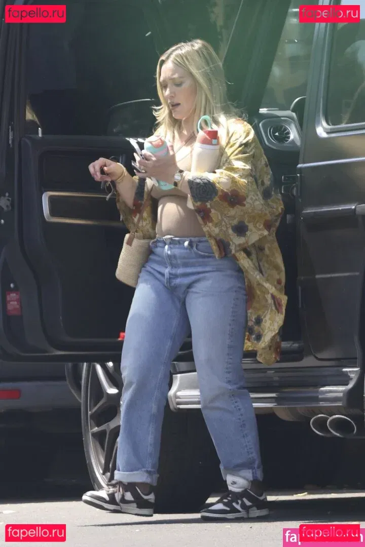 Hilary Duff Onlyfans Photo Gallery 