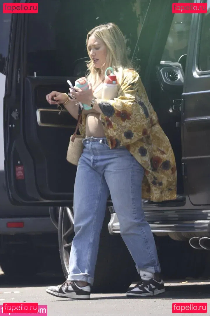 Hilary Duff Onlyfans Photo Gallery 