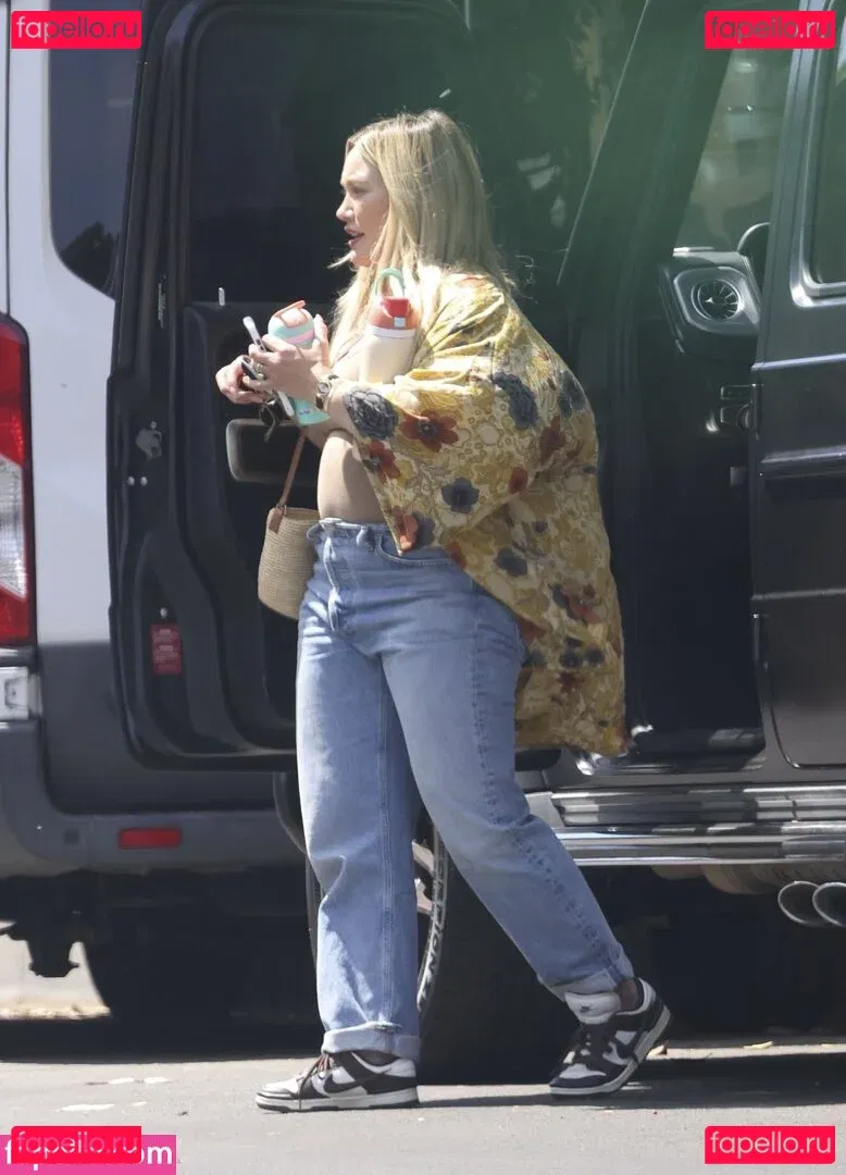 Hilary Duff Onlyfans Photo Gallery 