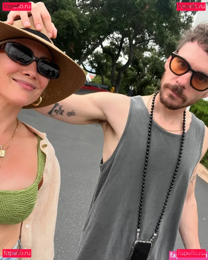 Hilary Duff Onlyfans Photo Gallery 