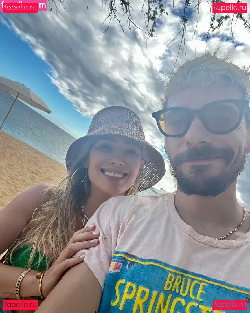 Hilary Duff Onlyfans Photo Gallery 