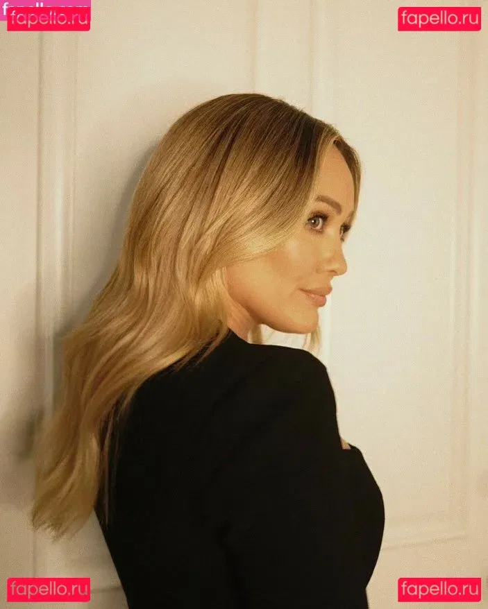 Hilary Duff Onlyfans Photo Gallery 