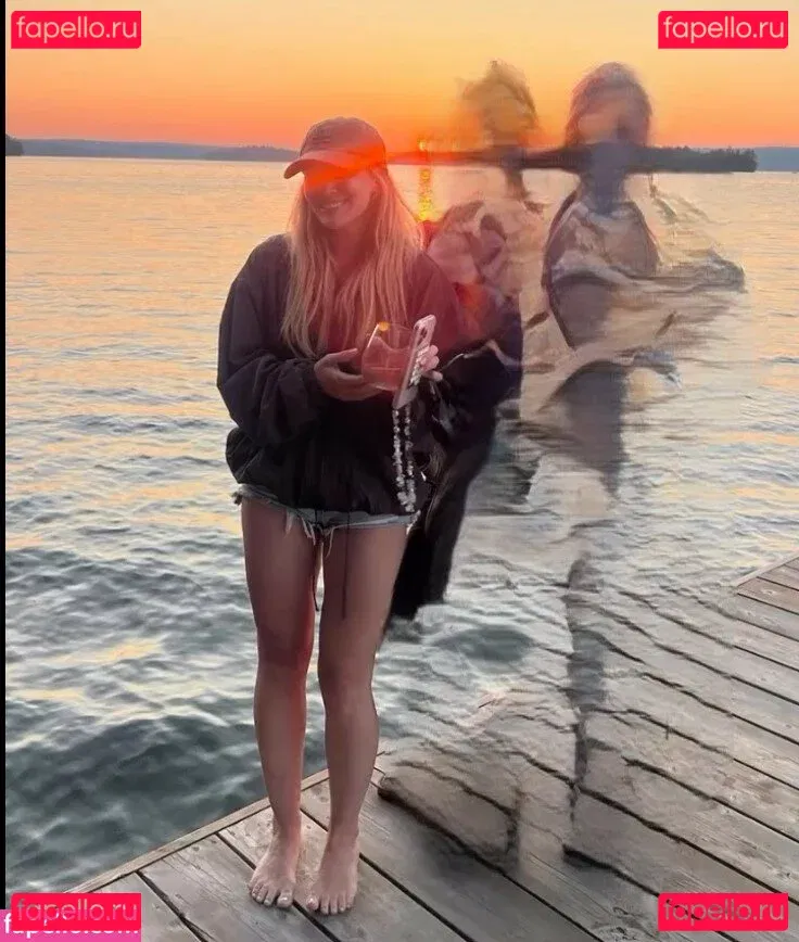 Hilary Duff Onlyfans Photo Gallery 