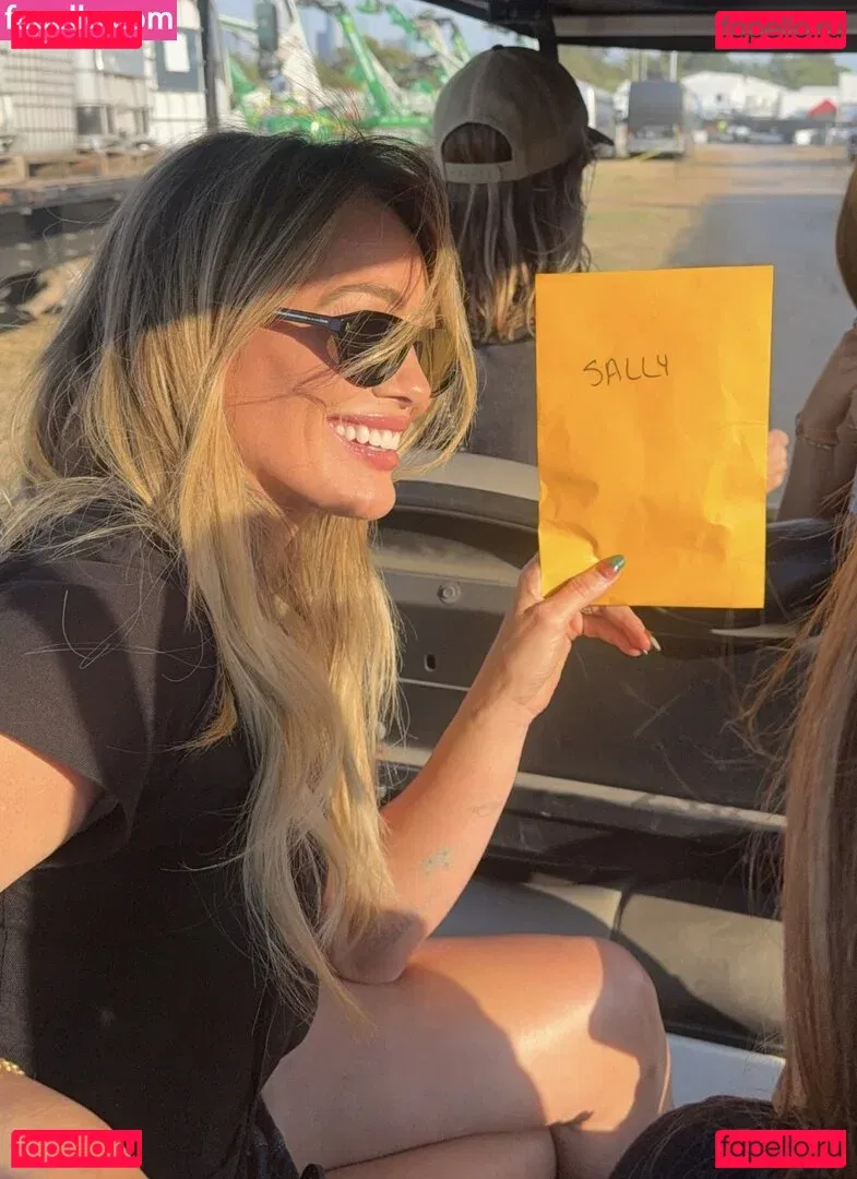 Hilary Duff Onlyfans Photo Gallery 