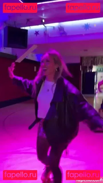 Hilary Duff Onlyfans Photo Gallery 