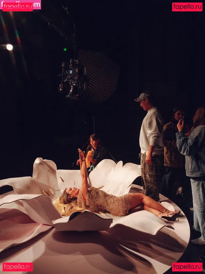 Hilary Duff Onlyfans Photo Gallery 