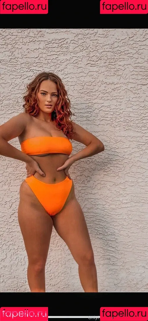 lindsaylohann Onlyfans Photo Gallery 