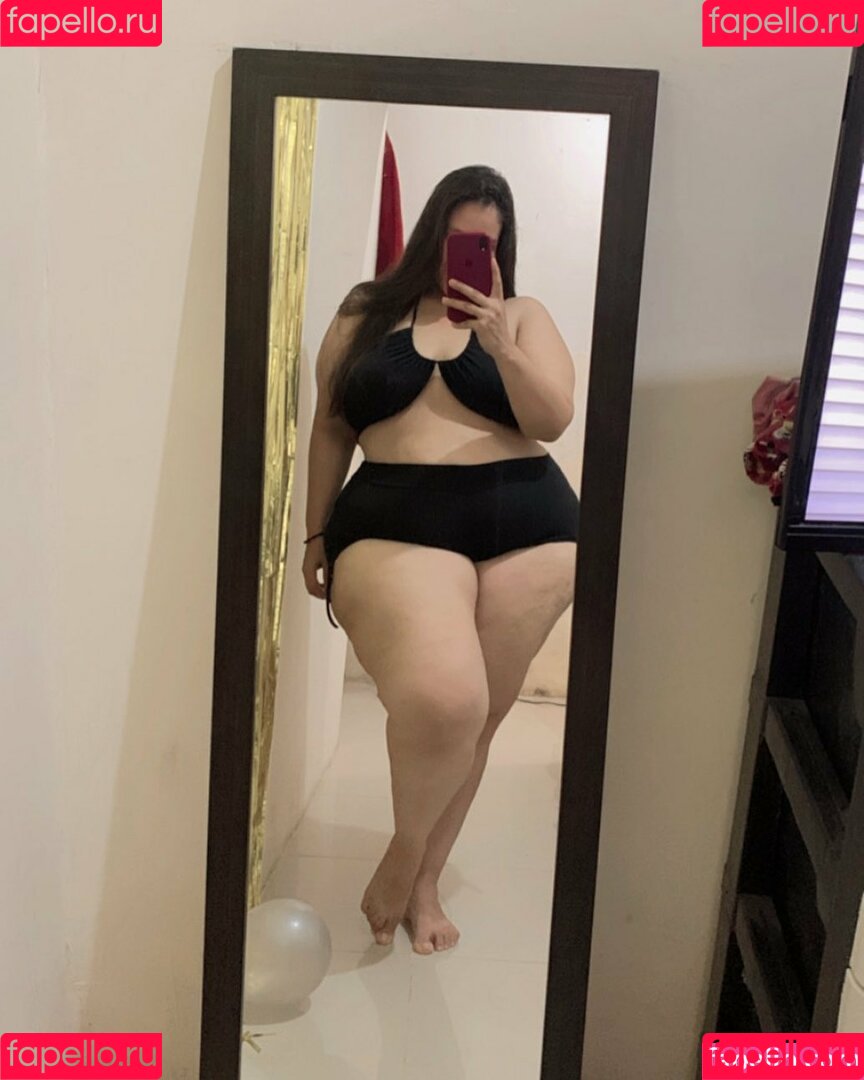 Andreina Valencia Onlyfans Photo Gallery 