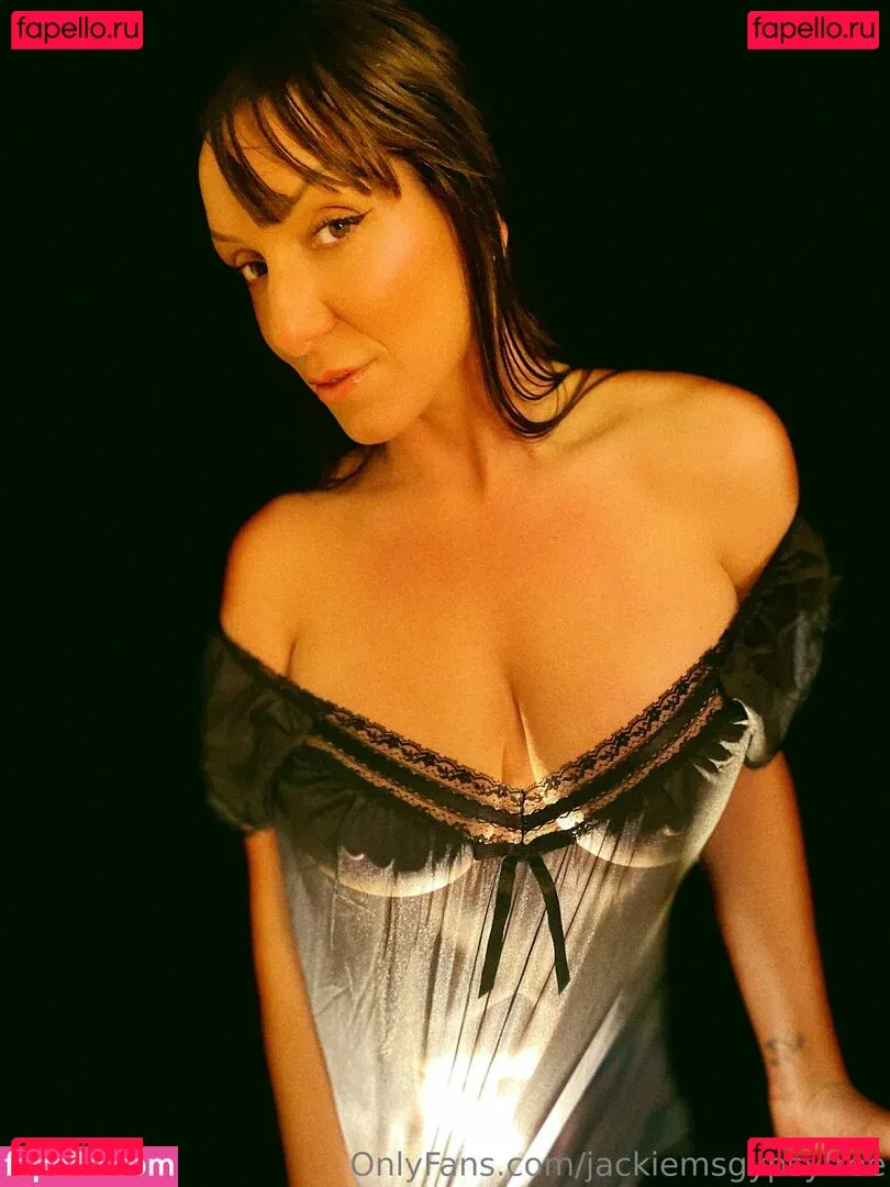jackiemsgypsyfree Onlyfans Photo Gallery 