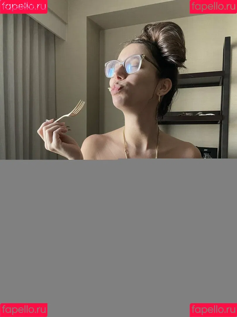 Eatwithmars Onlyfans Photo Gallery 