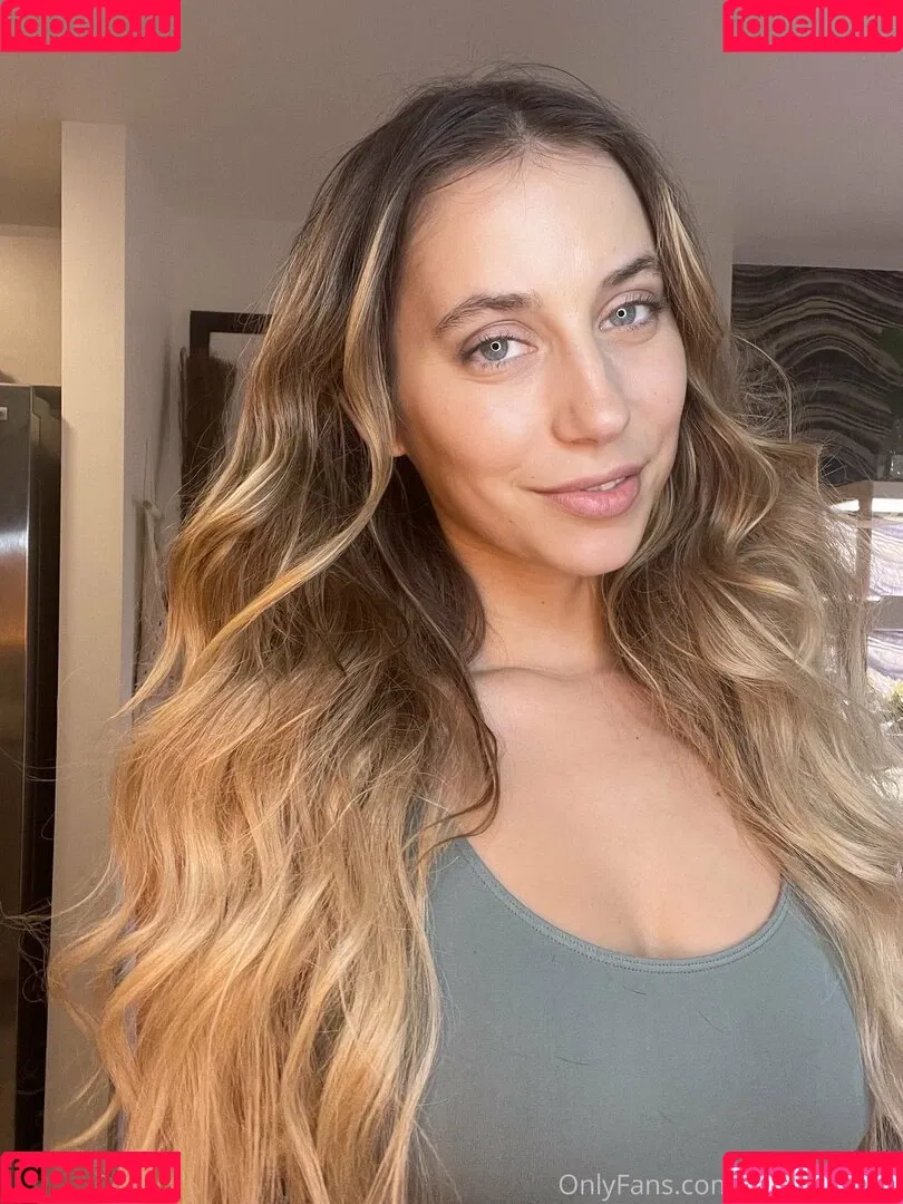 Eatwithmars Onlyfans Photo Gallery 