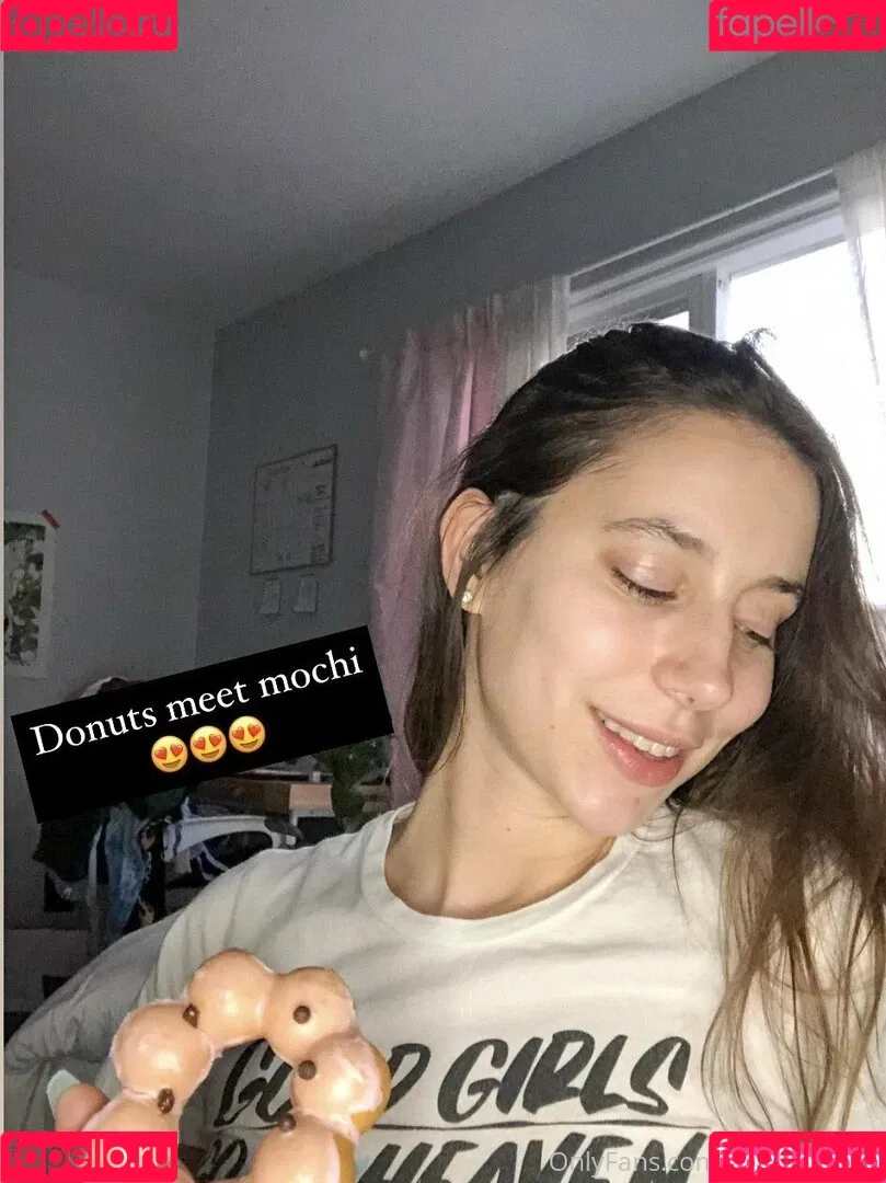 Eatwithmars Onlyfans Photo Gallery 