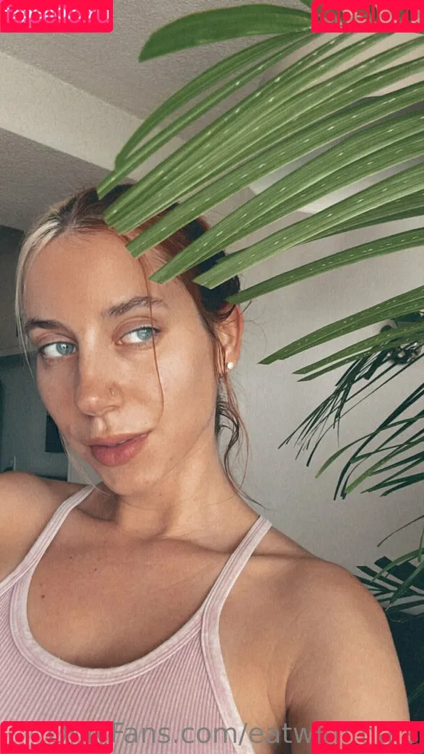 Eatwithmars Onlyfans Photo Gallery 