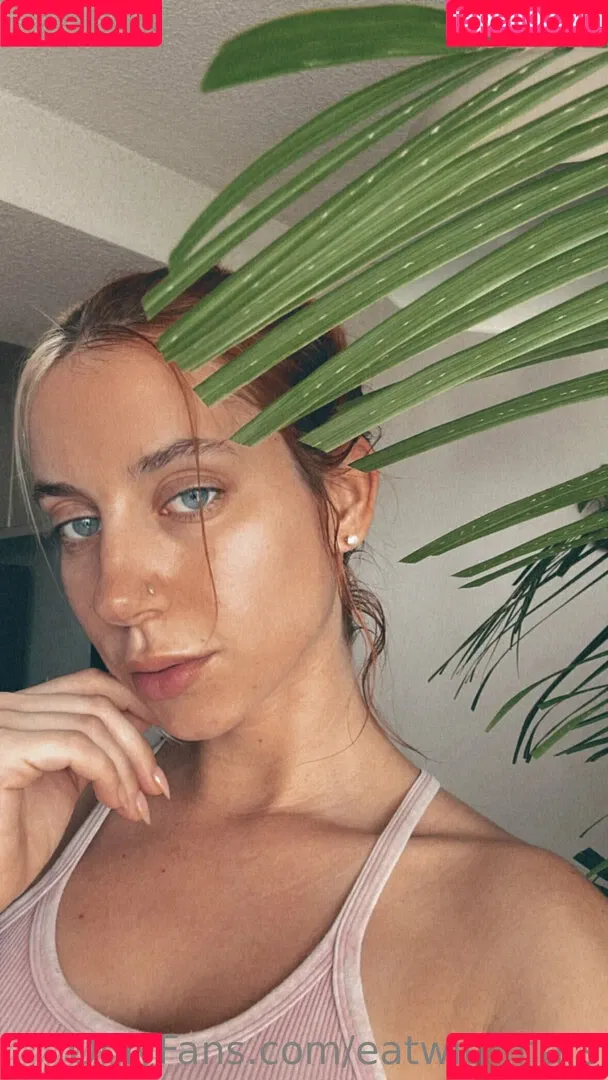 Eatwithmars Onlyfans Photo Gallery 