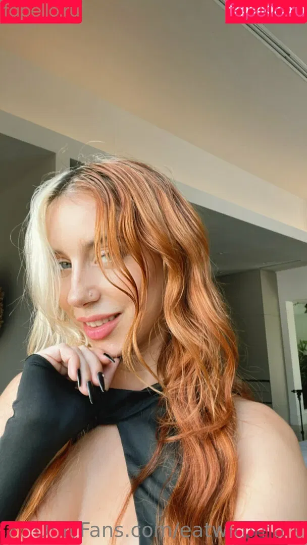Eatwithmars Onlyfans Photo Gallery 