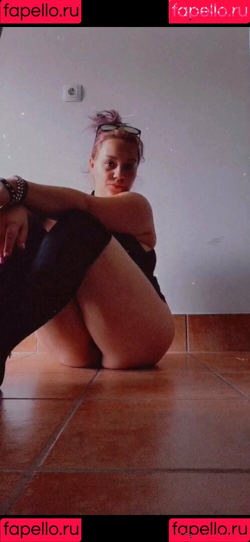 antilopa Onlyfans Photo Gallery 